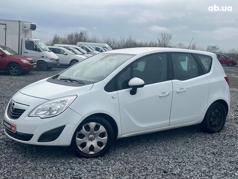 Opel Meriva 2013 белый - фото 5