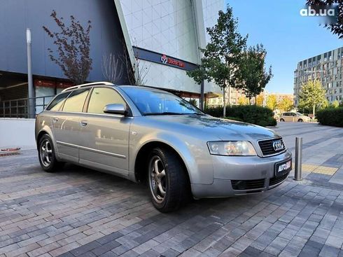 Audi A4 2004 - фото 26