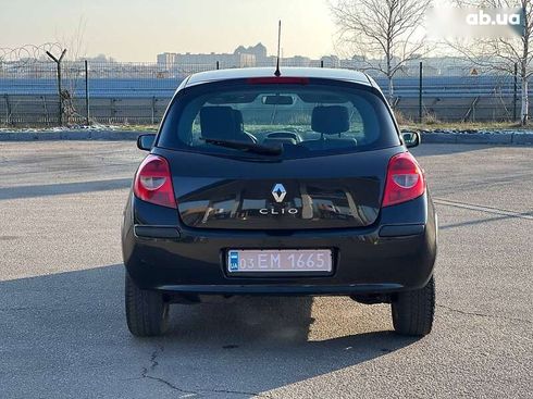 Renault Clio 2007 - фото 6