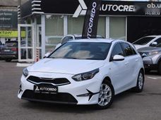 Купити Kia Cee'd бу в Україні - купити на Автобазарі