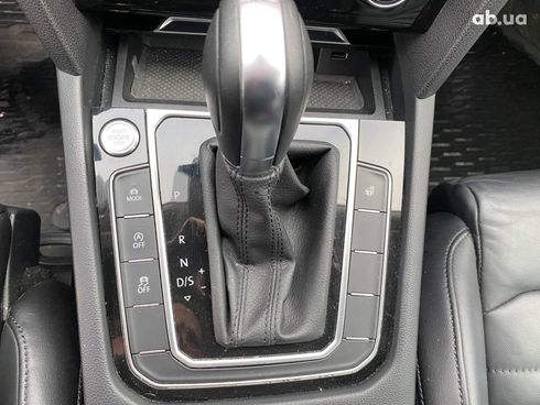 Volkswagen passat alltrack 2017 белый - фото 18