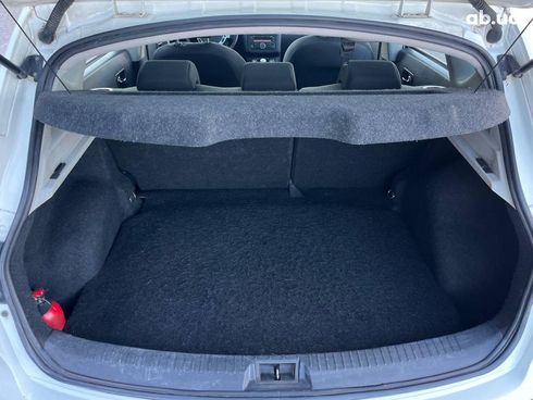 Nissan Qashqai 2010 белый - фото 20