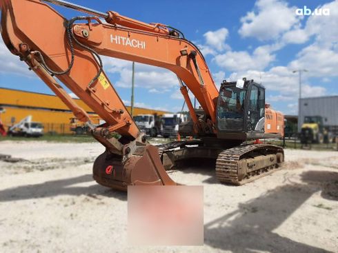 Hitachi ZX 350 LC-5B 2013 - фото 3