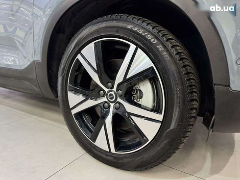 Volvo XC40 2021 - фото 9