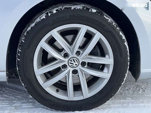 Volkswagen Golf 2020 - фото 20