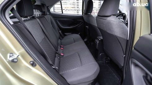 Toyota Yaris Cross 2022 - фото 7