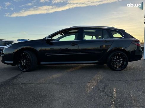 Renault Laguna 2011 - фото 15