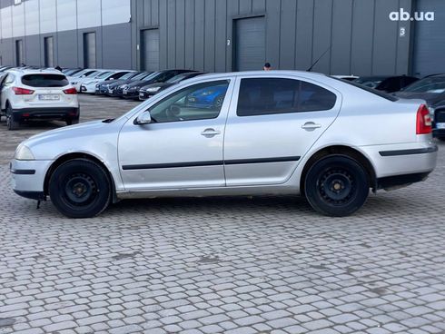 Skoda Octavia 2006 серый - фото 4