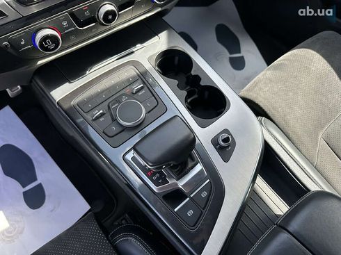 Audi Q7 2016 - фото 14