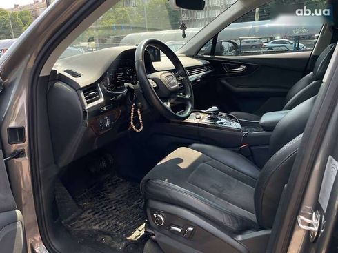 Audi Q7 2015 - фото 9