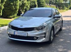 Продажа б/у Kia K5 2017 года в Киеве - купить на Автобазаре