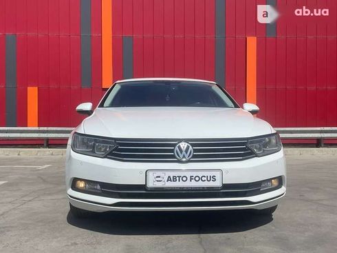 Volkswagen Passat 2015 - фото 2
