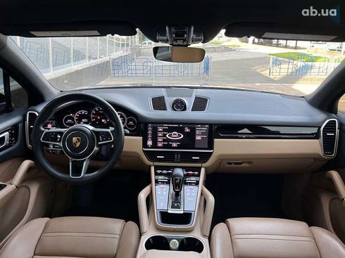 Porsche Cayenne 2020 - фото 29