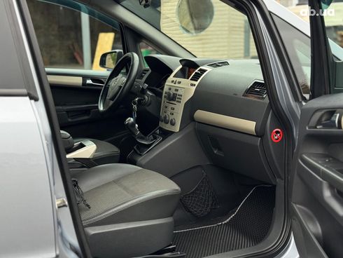 Opel Zafira 2008 серый - фото 79