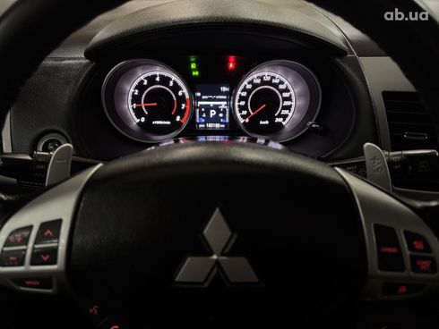 Mitsubishi Outlander XL 2010 серый - фото 11