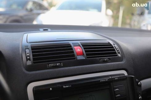 Skoda Octavia 2007 - фото 16