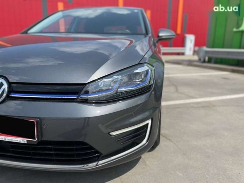 Volkswagen e-Golf 2019 - фото 9