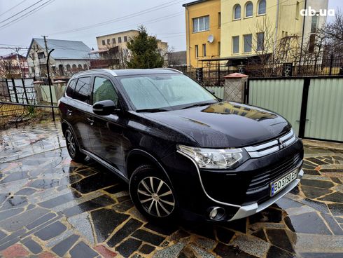 Mitsubishi Outlander 2014 черный - фото 18