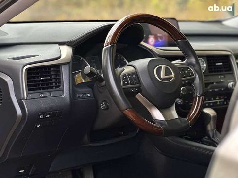 Lexus RX 2019 - фото 17