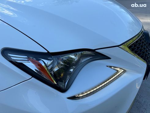 Lexus RC 2017 белый - фото 16