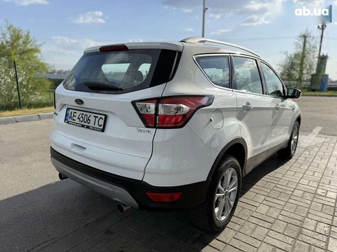 Ford Kuga 2019 - фото 6