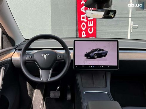 Tesla Model Y 2024 - фото 15