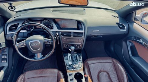 Audi A5 2009 белый - фото 16