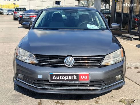 Volkswagen Jetta 2017 серый - фото 3