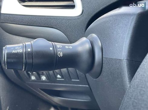 Renault Scenic 2010 - фото 27