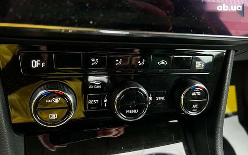 Skoda Superb 2018 - фото 15