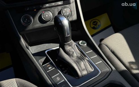 Volkswagen Jetta 2019 - фото 14