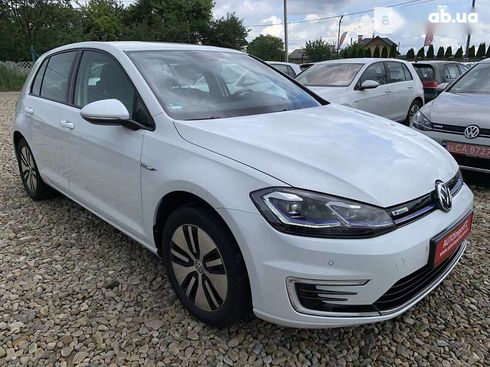 Volkswagen e-Golf 2020 - фото 4