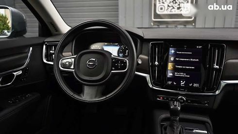 Volvo V90 Cross Country 2017 - фото 24