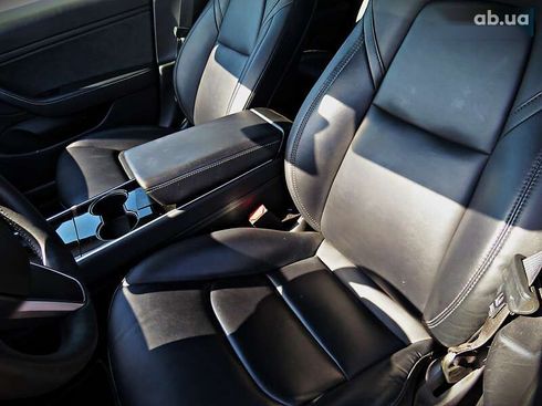 Tesla Model 3 2019 - фото 9