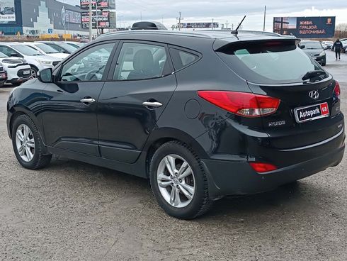 Hyundai ix35 2010 черный - фото 7