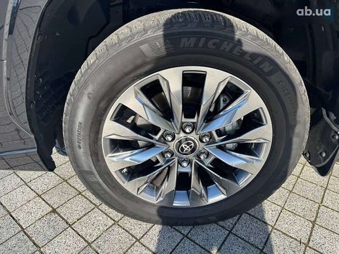 Toyota Land Cruiser 2022 - фото 9