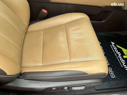 Lexus RX 2017 - фото 22