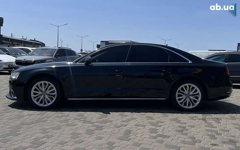 Audi A8 2011 - фото 4