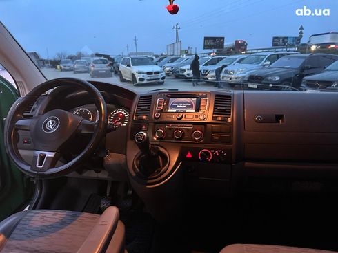 Volkswagen T5 (Transporter) 2011 зеленый - фото 16