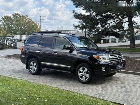 Toyota Land Cruiser 2014 - фото 6