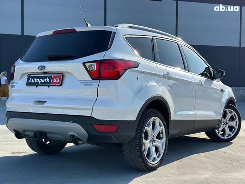 Ford Escape 2018 белый - фото 12