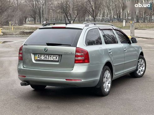 Skoda Octavia 2011 - фото 7