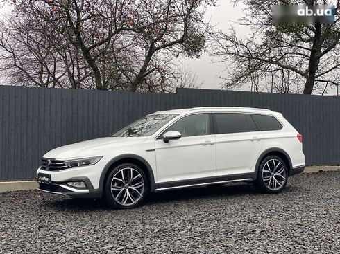 Volkswagen passat alltrack 2020 - фото 28
