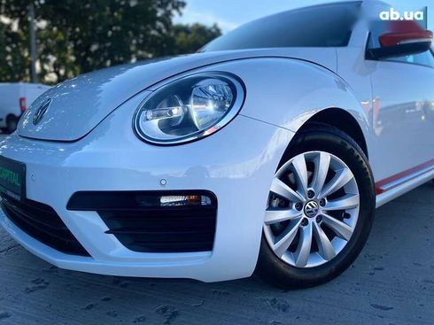 Volkswagen Beetle 2017 - фото 3