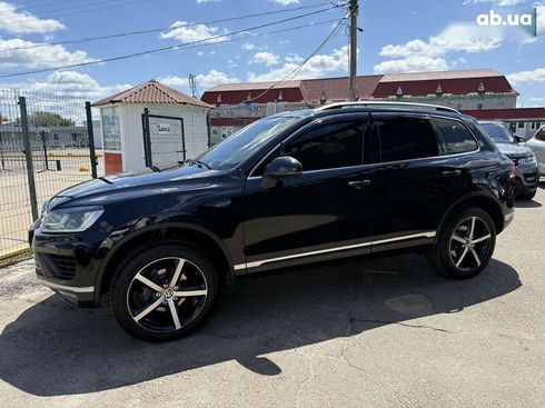 Volkswagen Touareg 2017 - фото 10
