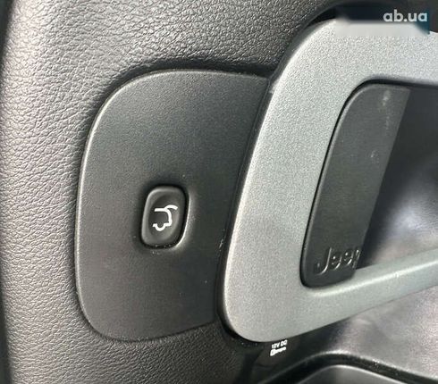 Jeep Cherokee 2016 - фото 16