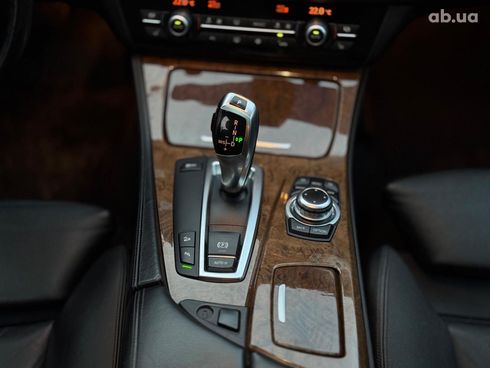 BMW 5 серия 2011 коричневый - фото 46