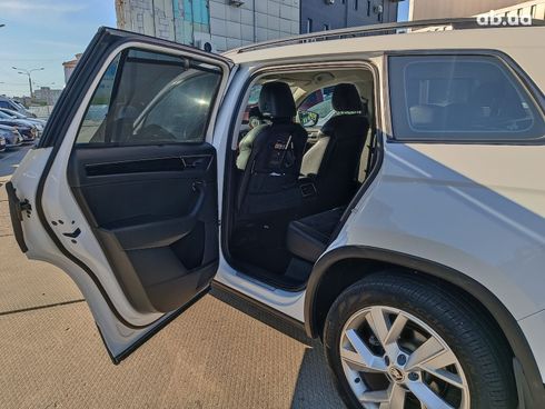 Skoda Kodiaq 2017 белый - фото 11