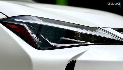 Lexus UX 2021 - фото 15