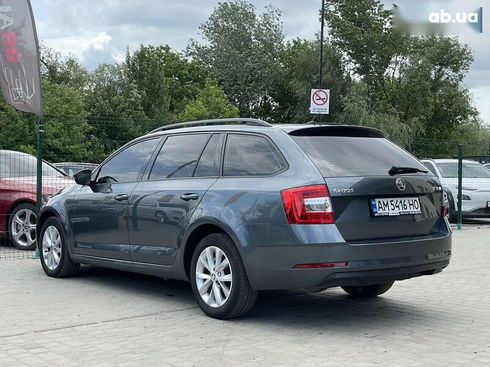 Skoda Octavia 2019 - фото 19